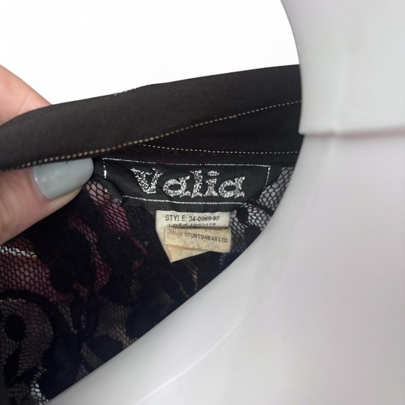 Y2K Valia Black Pinstripe Sleeveless Vest - Picture 3 of 3